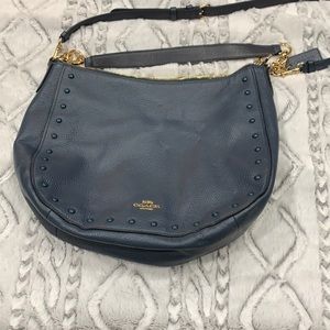 A coach blue purse